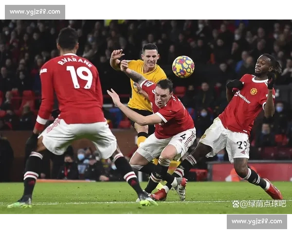 狼队主场迎战纽卡斯尔英超焦点之战胜负悬念引爆球迷热情今夜开战