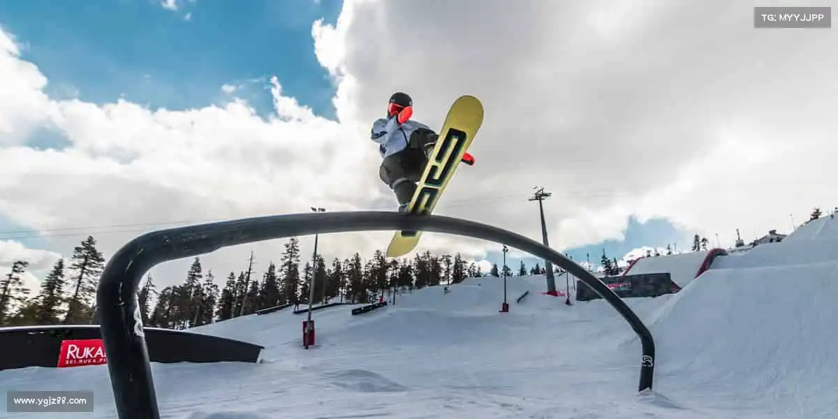 <strong>ballbet贝博</strong>💪每一次挥汗，都是对自己的超越 —— 体育，让生活更有力量！